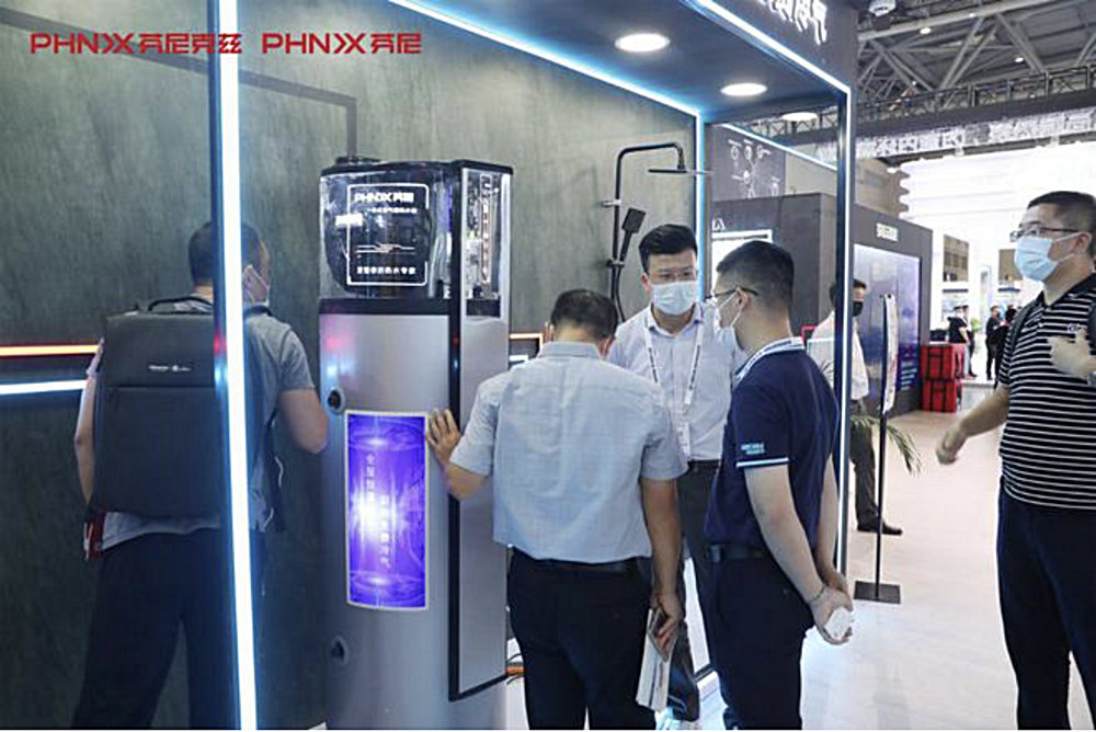 芬尼帶廚房冷氣的熱水器