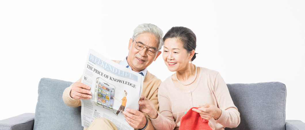 感恩月，守護(hù)家人冷暖健康是兒女的孝心 