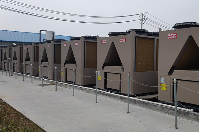 雞舍取暖的最簡(jiǎn)單方法 