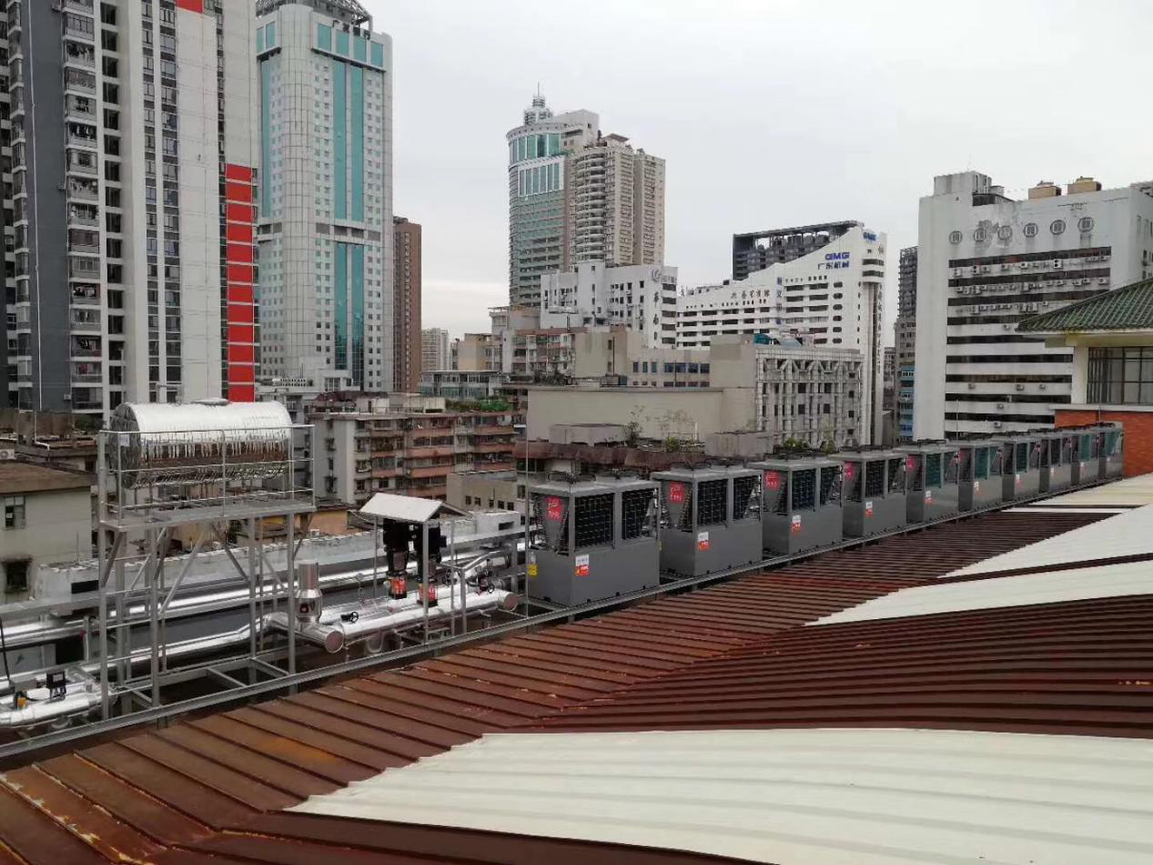 學校用大型空氣能熱水器 