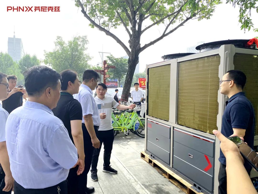 1600平辦公樓空氣能取暖 