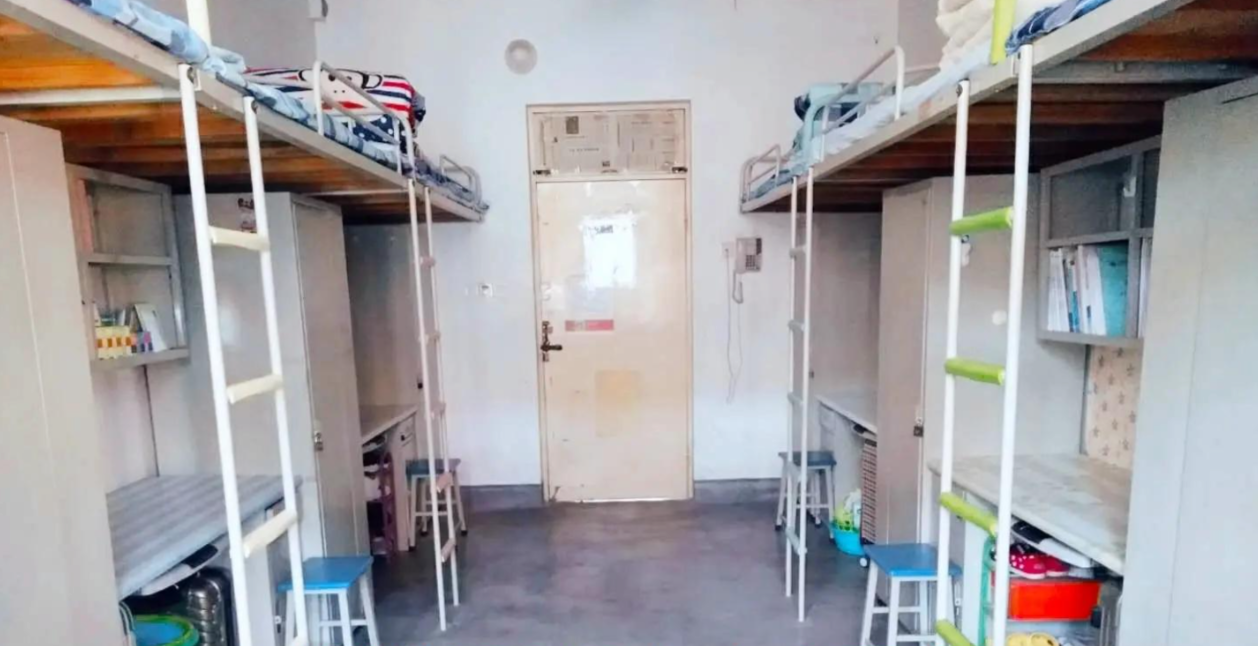 山東師范大學長清校區洗浴熱水工程 