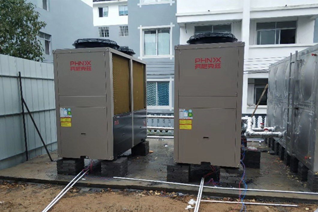 黔東南州天柱縣鳳城第二中學(xué)空氣能熱水 