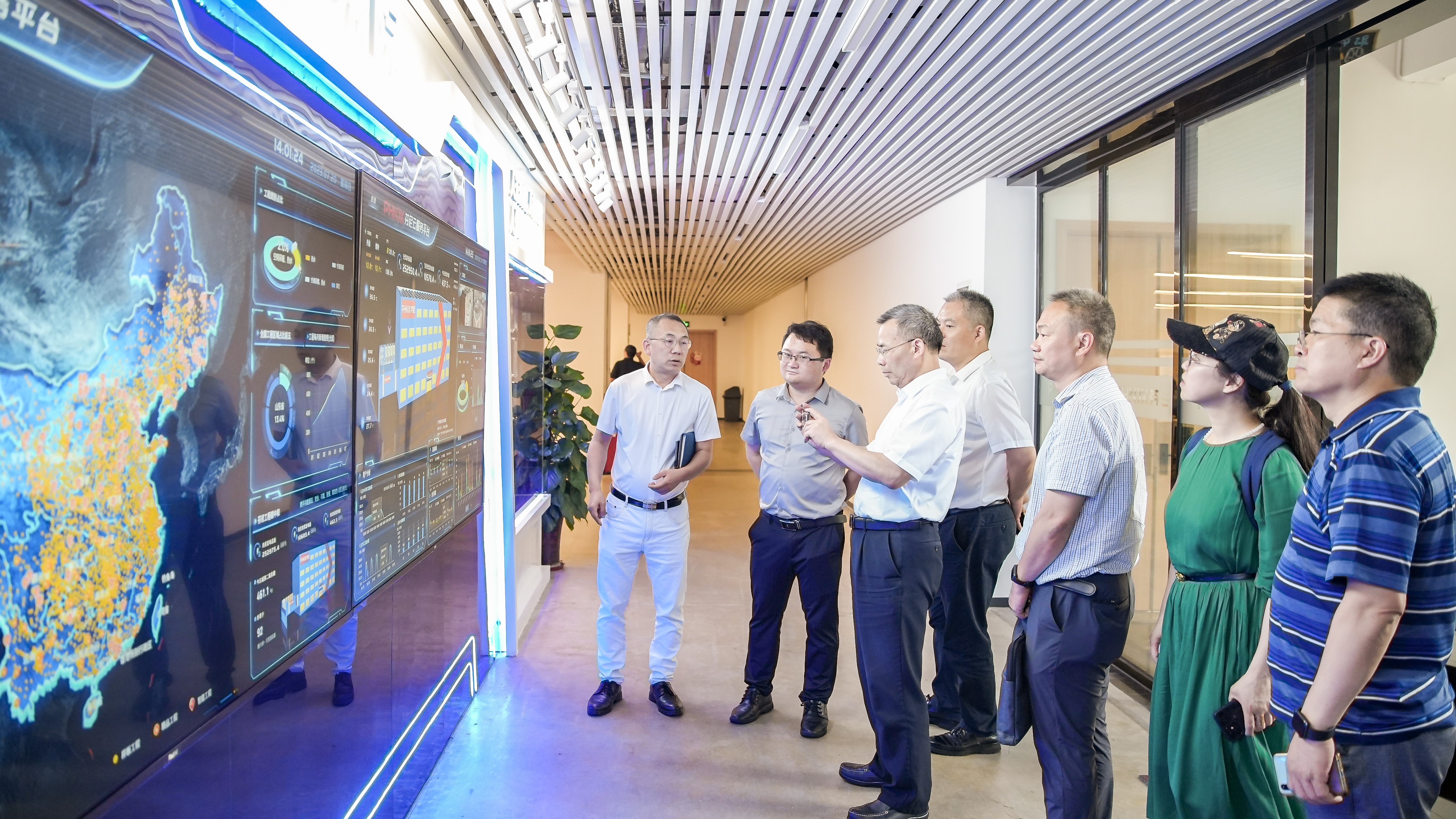 國(guó)家發(fā)展改革委赴芬尼開(kāi)展新能源產(chǎn)業(yè)民營(yíng)企業(yè)綠色發(fā)展調(diào)研